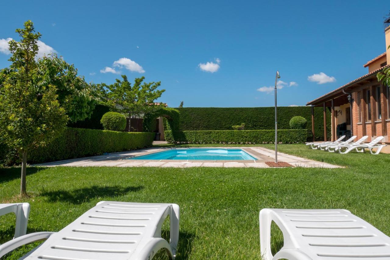 Casa Rural El Berrueco Robledillo Exterior photo
